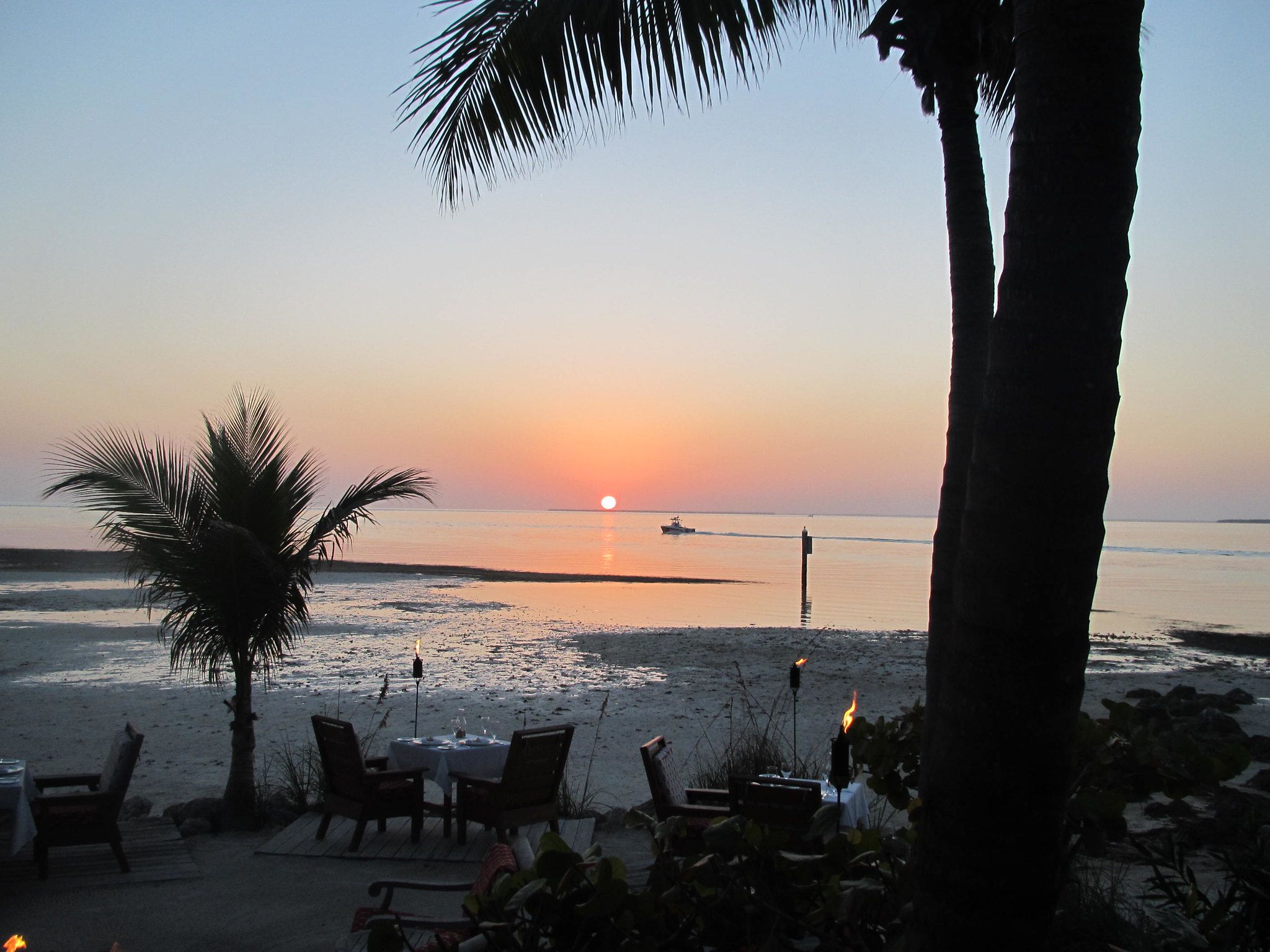 Fly and Dine Little Palm Island image 3