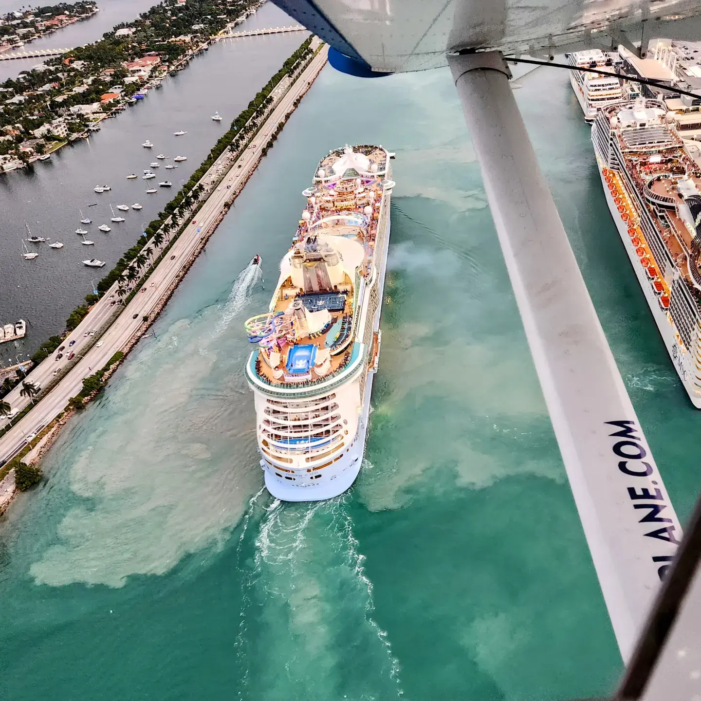 Seaplane ship view